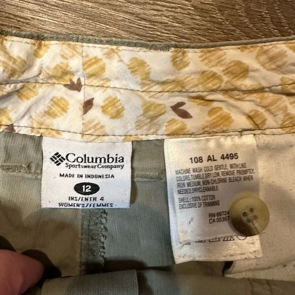 Columbia Cotton Trail Shorts - Picture 6 of 7